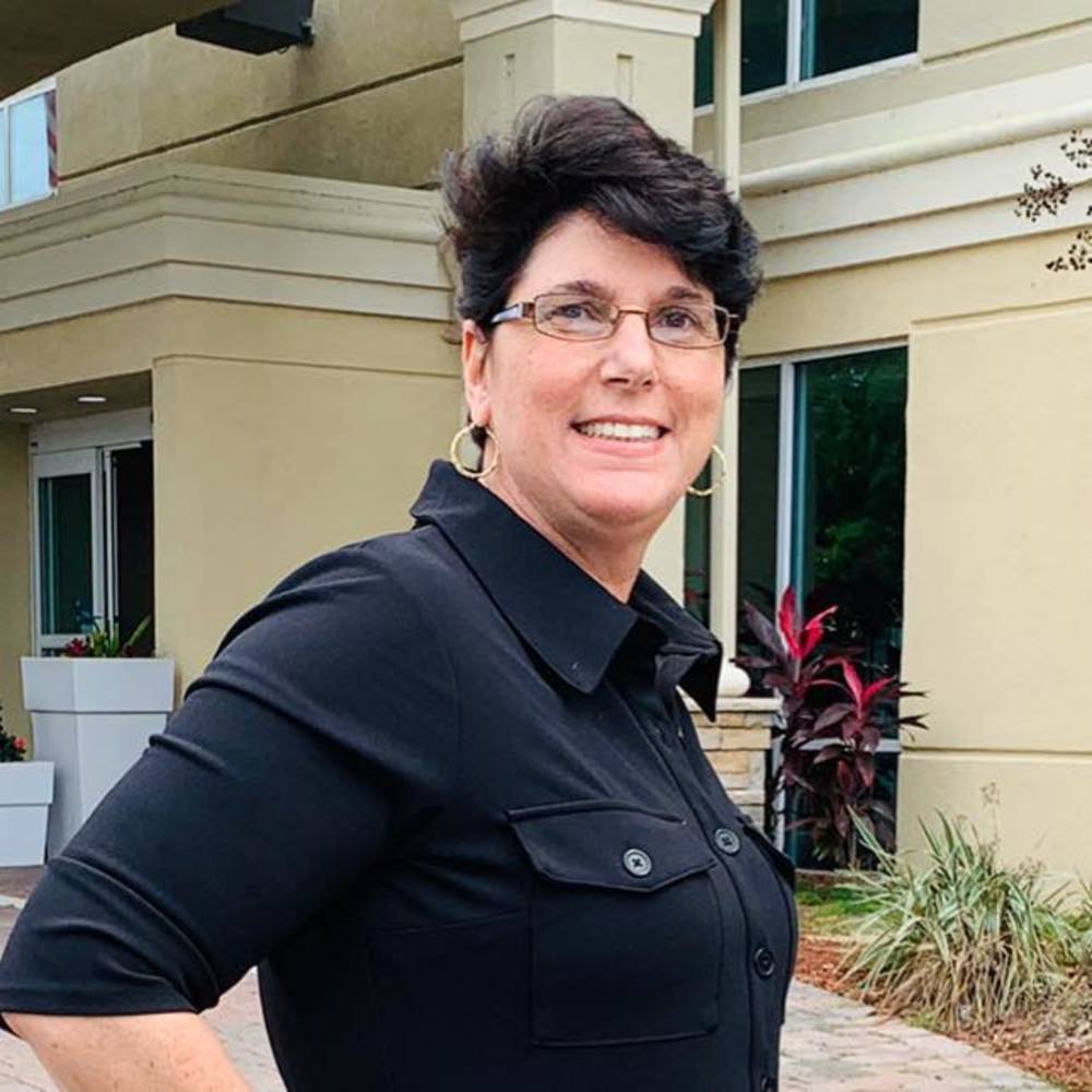 Meet your Posher, Jodi